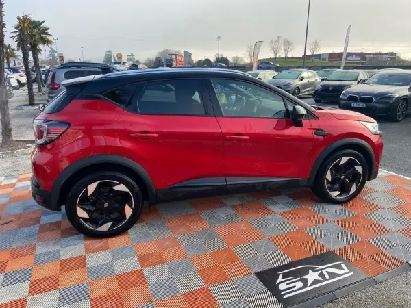 Renault CAPTUR ECO-G 100 BV6 TECHNO GPS Caméra JA 18" Hifi - Photo 4