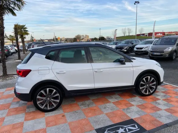 Seat ARONA TSI 115 BV6 FR GPS JA 18" Caméra Full LEDS Cokpit - Photo 4