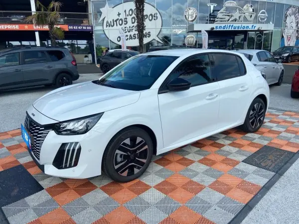 Peugeot 208