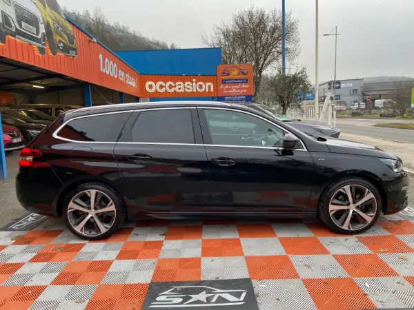 Peugeot 308 SW BlueHDi 130 EAT8 GT PACK 1°Main - Photo 4