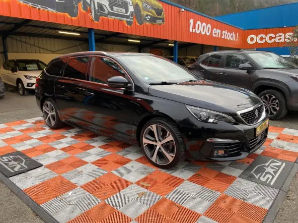 Peugeot 308 SW BlueHDi 130 EAT8 GT PACK 1°Main - Photo 3
