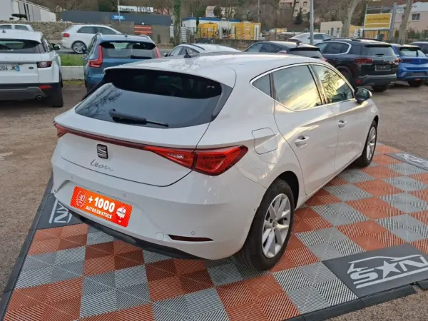 Seat LEON 2.0 TDI 115 BV6 STYLE XL Caméra - Photo 2
