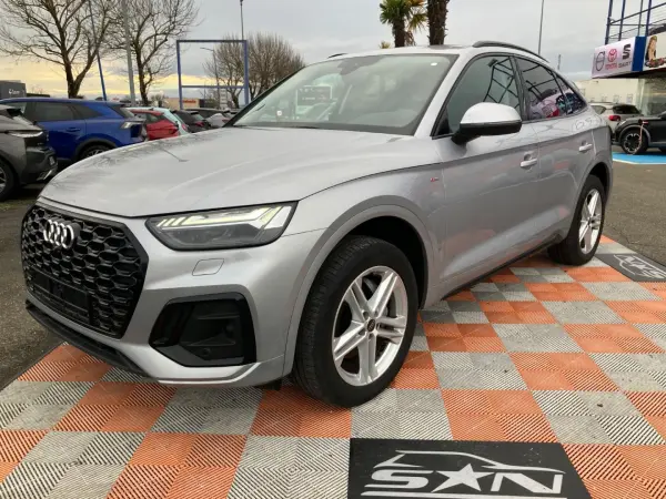 Audi Q5 SPORTBACK 40 TDI 204 QUATTRO S-Tronic S LINE Ext GPS Caméra JA 19" Black Pack - Photo 2