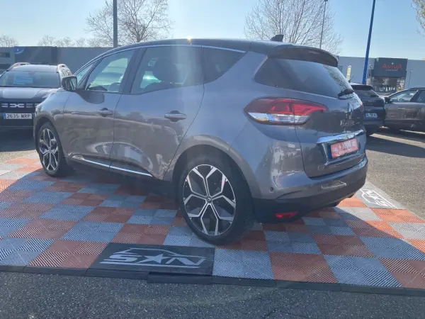 Renault SCENIC IV 1.7 DCI 120 EDC INTENS GPS Caméra - Photo 4