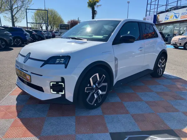Renault R5