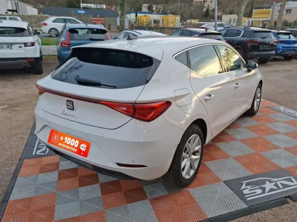 Seat LEON 2.0 TDI 115 BV6 STYLE XL Caméra - Photo 2