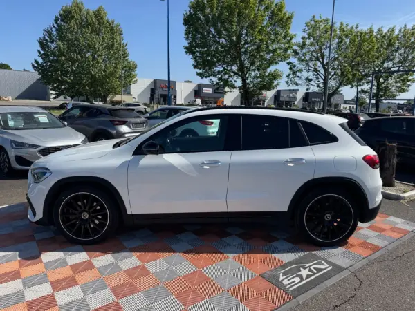 Mercedes-Benz GLA 200 D 150 8G-DCT AMG LINE PACK PREMIUM PLUS Toit JA 20" - Photo 3