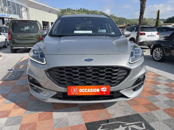Ford KUGA 2.0 TDCI 120 ST LINE X BVA GPS Caméra Hayon Pack Hiver Attelage - Photo 2