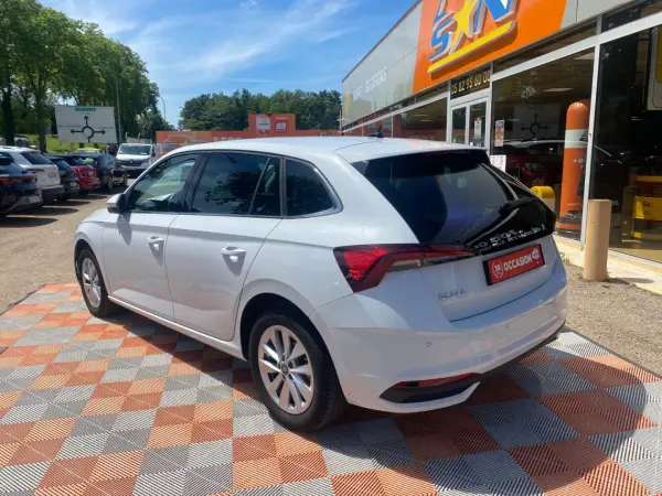 Skoda SCALA 1.0 TSI 116 BV6 SELECTION Caméra Radars Cockpit JA 16" - Photo 3
