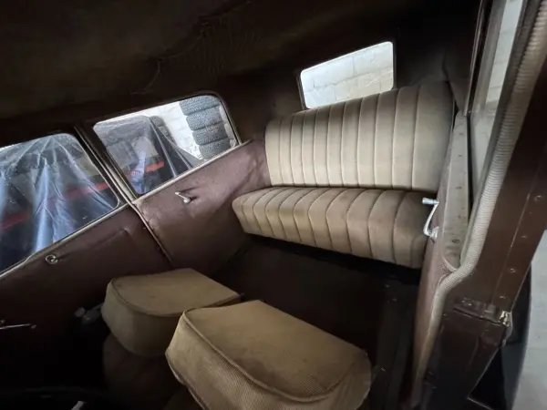Ford AF COACH - Photo 2