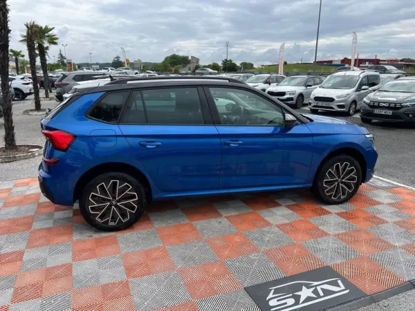 Skoda KAMIQ 1.5 TSI 150 ACT BV6 EDITION Caméra JA 17" Pack Black - Photo 4