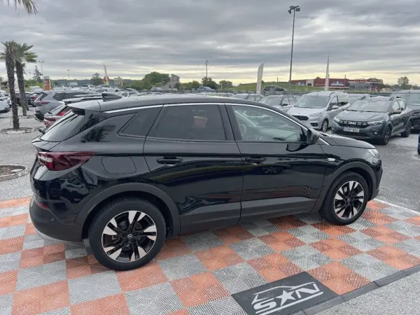Opel GRANDLAND X 1.5 D 130 AUTO ELEGANCE GPS Hayon Caméra Toit Pano - Photo 4