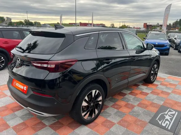 Opel GRANDLAND X 1.5 D 130 AUTO ELEGANCE GPS Hayon Caméra Toit Pano - Photo 5