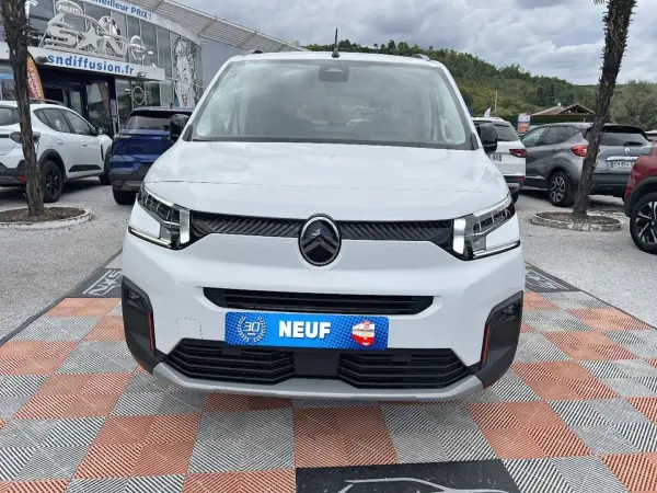 Citroën BERLINGO BlueHDi 130 EAT8 MAX Pack XTR et Techno - Photo 2