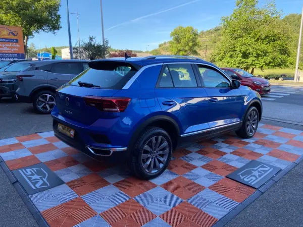 Volkswagen T-ROC 1.5 TSI 150 DSG7 CARAT - Photo 5