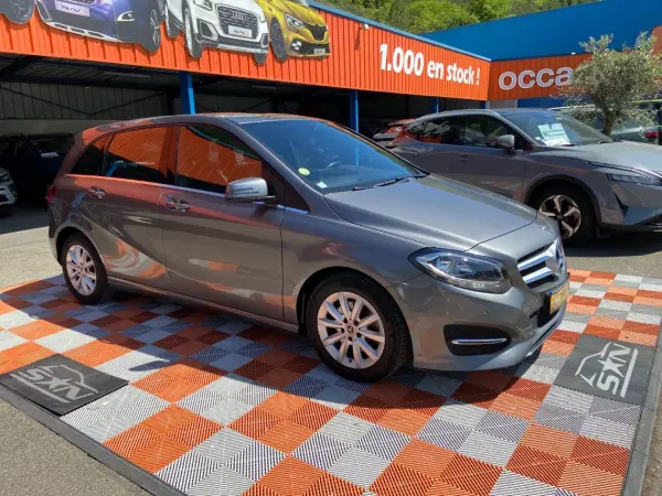 Mercedes-Benz CLASSE B 200D 7G-DCT 136 INSPIRATION GPS Camera - Photo 3
