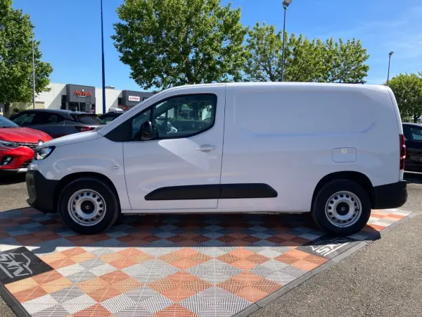 Citroën BERLINGO FOURGON NEW XL BlueHDi 100 BV6 950 kg Ecran Caméra Pack Chantier Pte Lat. Kit Bois 3 PL - Photo 3
