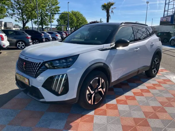 Peugeot 2008 NEW PureTech 130 EAT8 GT GPS Toit Ouvrant - Photo 2