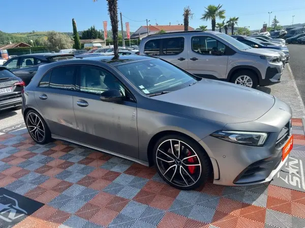 Mercedes-Benz CLASSE A 35 306 AMG 4 MATIC CUIR TOIT Caméra 360° - Photo 3