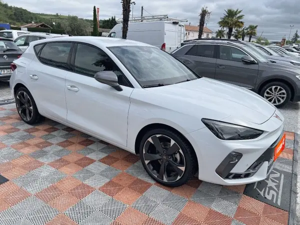 Cupra LEON NEW V 1.5 e-TSI 150 mHEV DSG7 GPS Caméra JA 18" - Photo 3