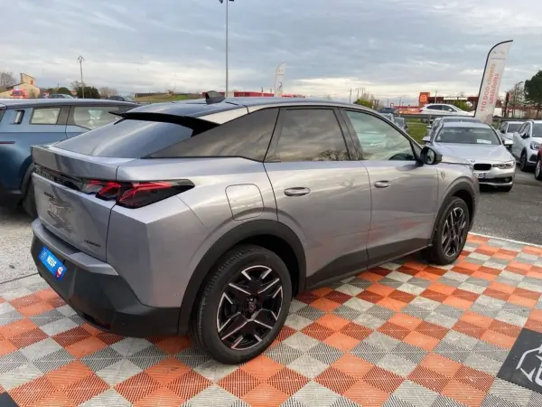 Peugeot 3008 Hybrid 145 e-DCS6 GT - Photo 5