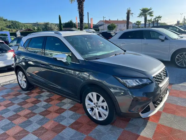 Seat ARONA TSI 115 DSG7 X-PERIENCE EDITION JA 17" Caméra Full LEDS Cokpit - Photo 3