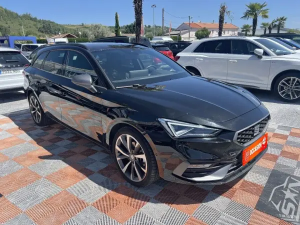 Seat LEON SPORTSTOURER 1.5 e-TSI 150 DSG7 FR GPS Caméra Keyless - Photo 3