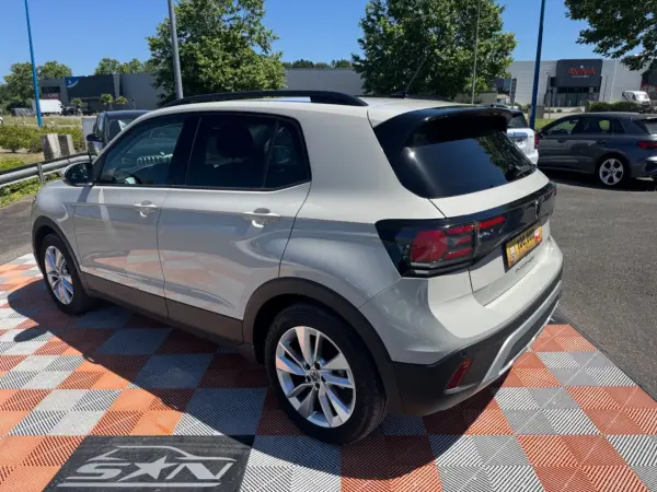 Volkswagen T-CROSS 1.0 TSI 116 BV6 LIFE PLUS Caméra JA 17" LEDS - Photo 4