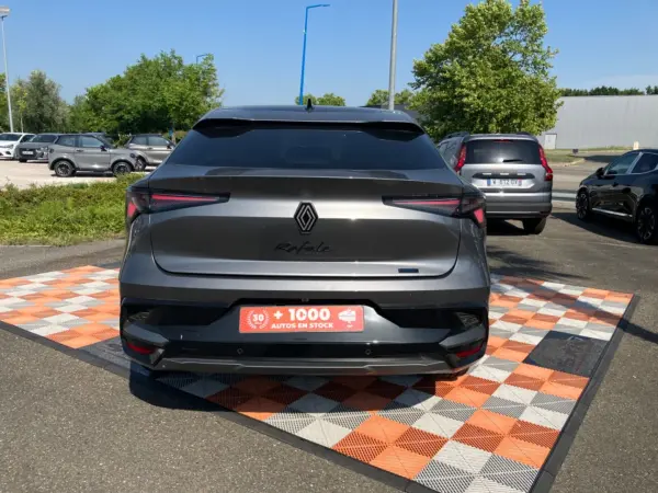 Renault RAFALE E-Tech Full Hybrid 200 ESPRIT ALPINE Toit Pano - Photo 4