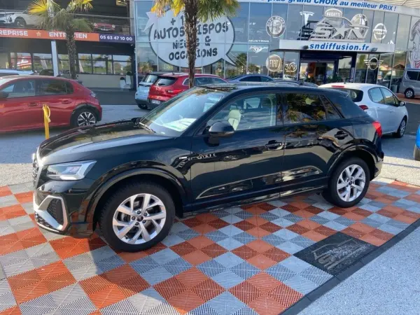 Audi Q2