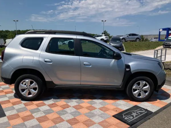 Dacia DUSTER 1.5 Blue DCi 115 BV6 CONFORT Radar JA 16" - Photo 5