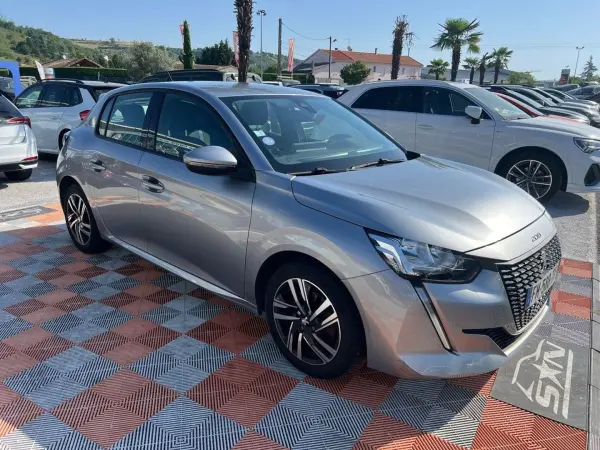 Peugeot 208 PureTech 100 BV6 ALLURE GPS - Photo 3
