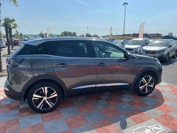 Peugeot 3008 BlueHDi 130 EAT8 GT Hayon Grip Control SC - Photo 4