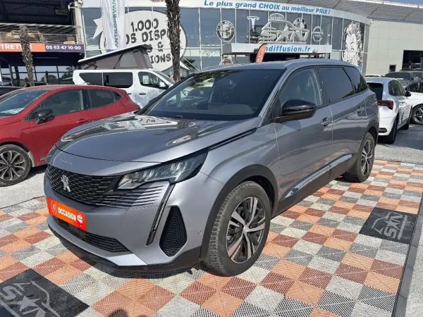 Peugeot 5008