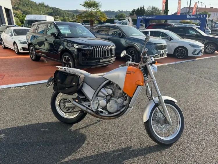 APRILIA 6.5 Motó 6.5 650cc