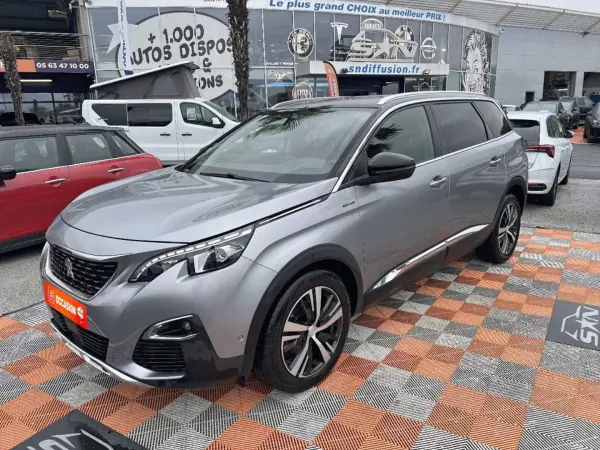 Peugeot 5008