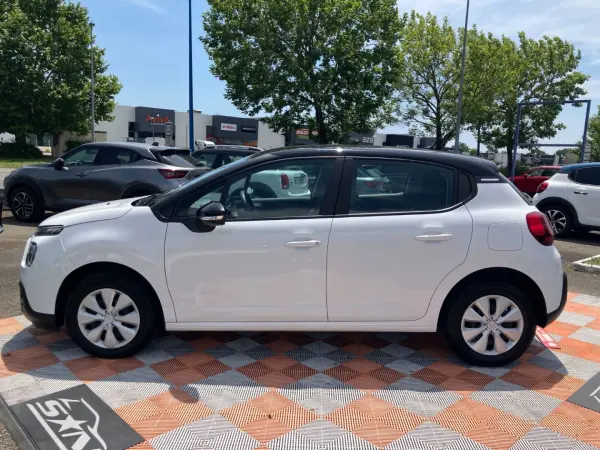 Citroën C3 1.5 BlueHDi 100 BV6 FEEL Business GPS Radar Toit Noir - Photo 3