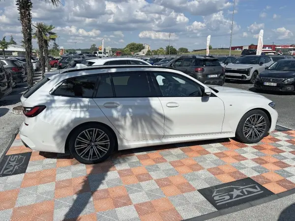 BMW SERIE 3 (G21) TOURING 330D mHEV 286 BVA8 M SPORT GPS Caméra - Photo 4