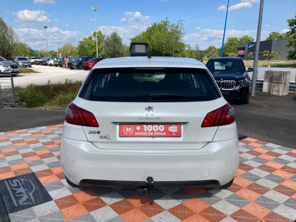 Peugeot 308 BlueHDi 130 BV6 ALLURE Full LED JA 17 - Photo 5