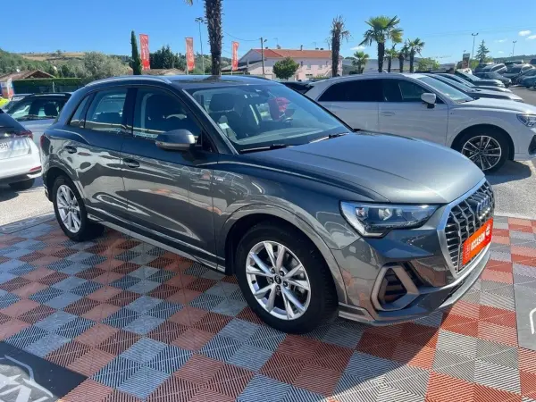 Audi Q3 2.0 TDI 150 S TRONIC 7 S-LINE EXT - Photo 3