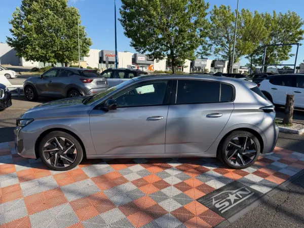 Peugeot 308 Hybrid 145 e-DCS6 ALLURE GPS Caméra 360° - Photo 3