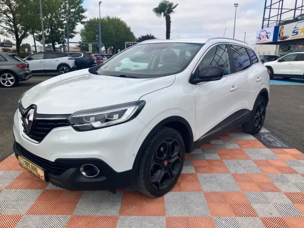 Renault KADJAR 1.5 DCI 110 BV6 HYPNOTIC CUIR GPS Caméra JA 19" Noires - Photo 2