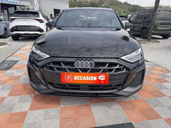 Audi A3 SPORTBACK 40 TFSIe 204 S-TRONIC S-LINE GPS Caméra +7000€ d'Options - Photo 2