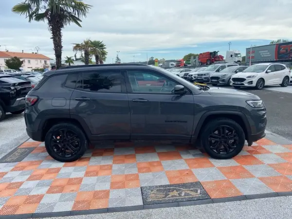 Jeep COMPASS 1.5 TURBO T4 130 e-HYBRID BVR7 NIGHT EAGLE PACK BUSINESS GPS Caméra - Photo 4