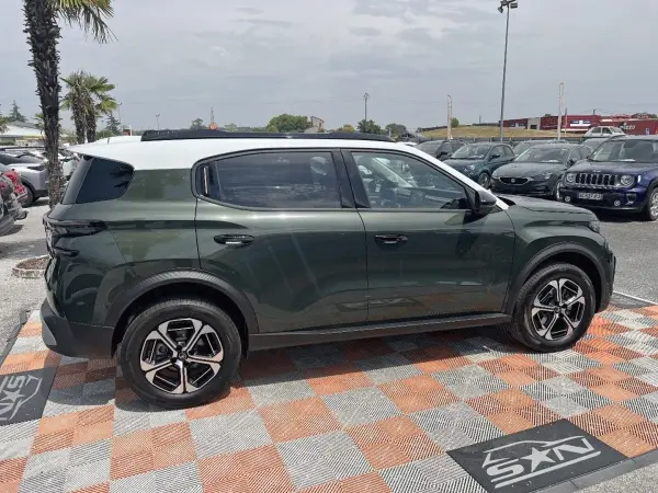 Citroën C3 AIRCROSS Hybride 145 e-DCS6 MAX Toit Noir 7 PLACES - Photo 4