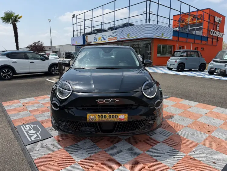 Fiat 600 1.2 Hybrid 145 e-DCT GPS Caméra