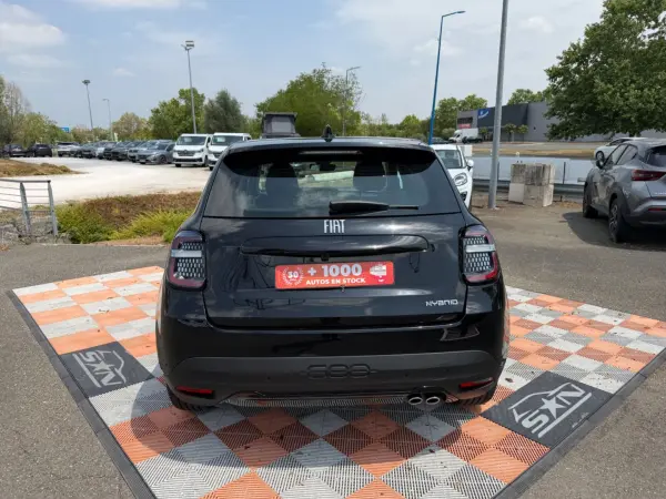 Fiat 600 1.2 Hybrid 145 e-DCT GPS Caméra - Photo 5