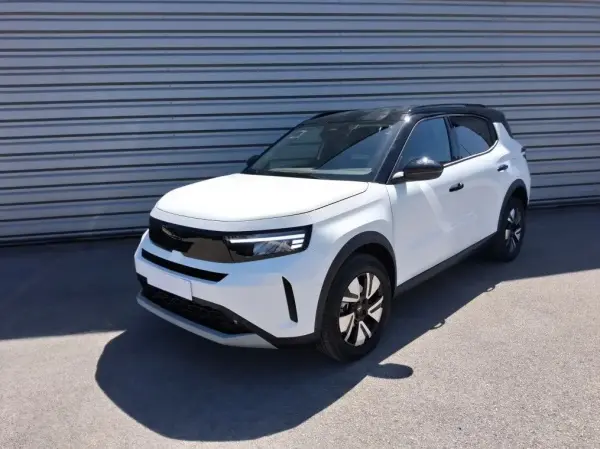 Opel FRONTERA Hybrid 145 ULTIMATE GPS Caméra JA 17" Toit Noir - Photo 2