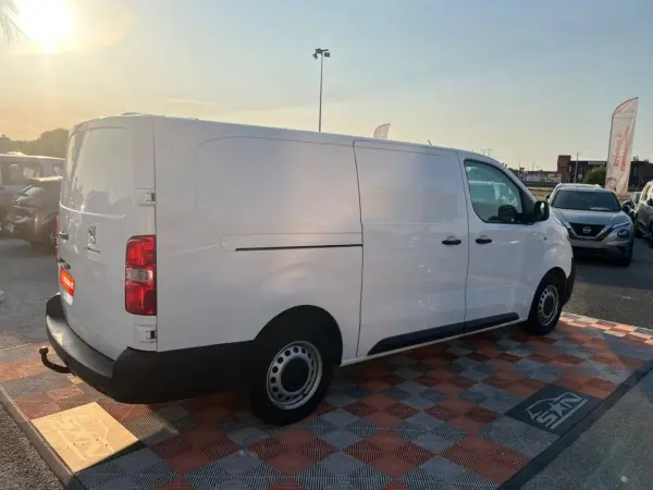 Peugeot EXPERT FOURGON LONG BlueHDi 145 BV6 PREMIUM GPS 2 Ptes Lat Bois - Photo 4
