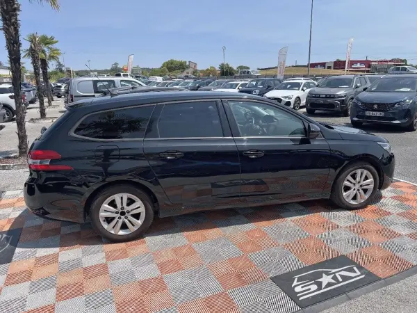 Peugeot 308 SW 1.2 130 EAT8 ALLURE - Photo 4